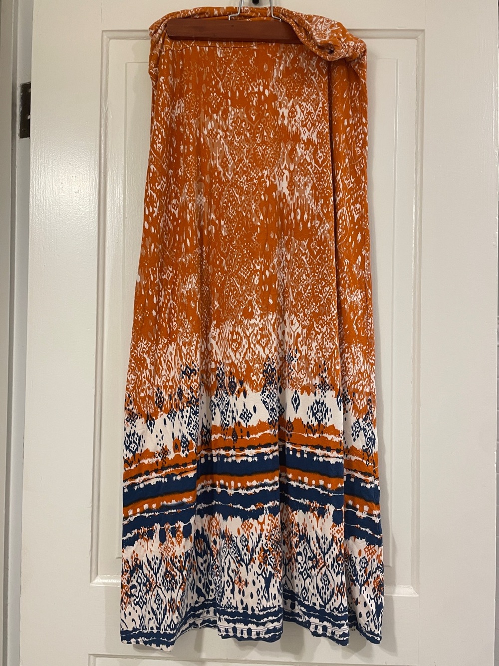 Artisan NY Flowy Orange, White and Navy Printed Maxi Skirt Size M